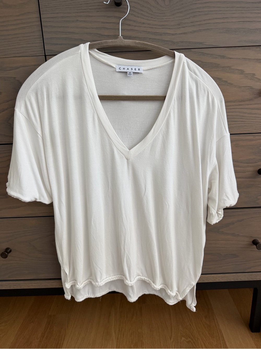 Chaser Off-White V-Neck Relaxed Short Sleeve Tee